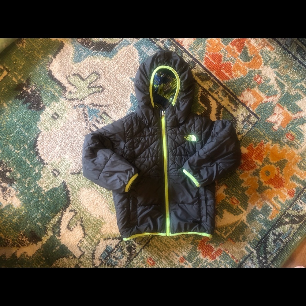 Northface Reversible coat 4T